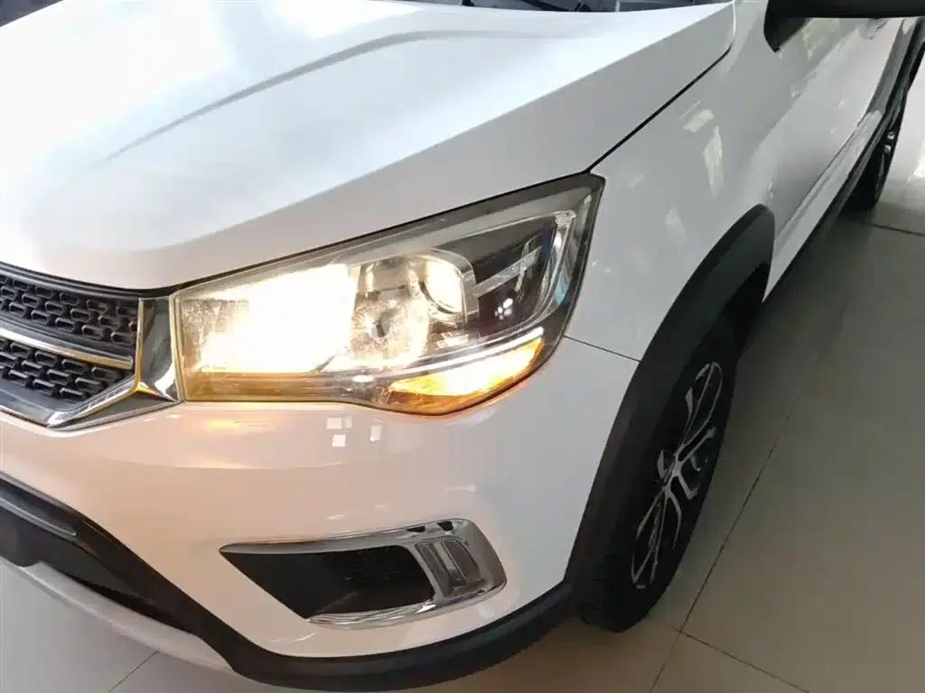 Chery Tiggo 3x 2018 1.5L Manual Elite Edition — миниатюра 24