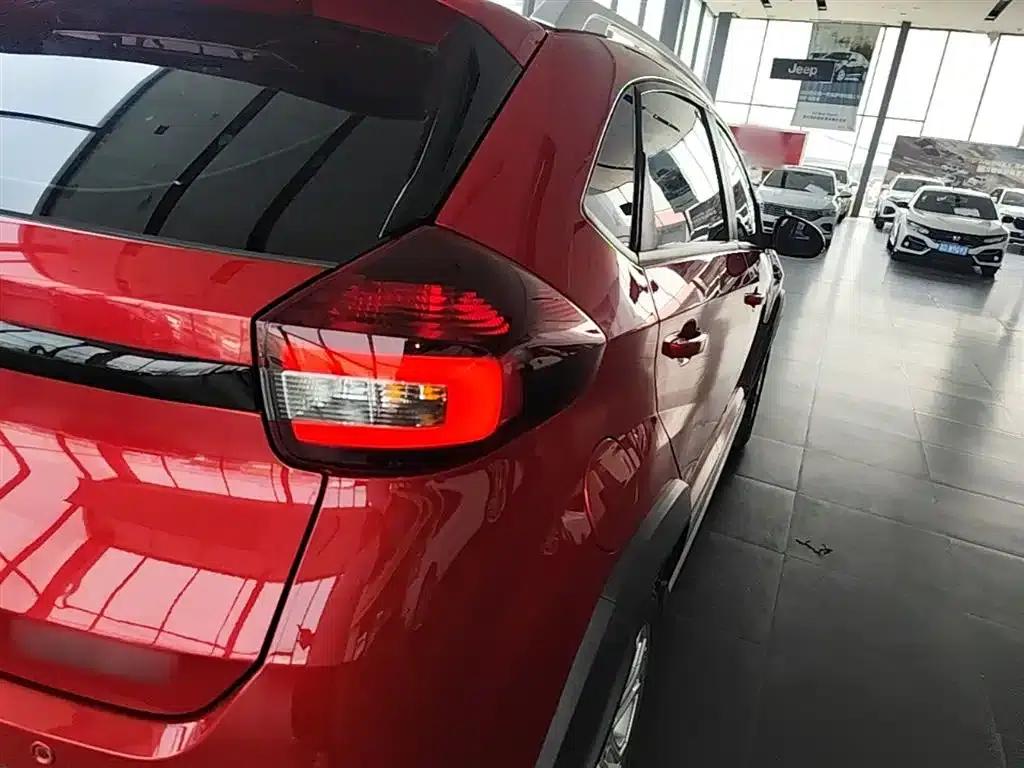 Chery Tiggo 3x 2021 PLUS 1.5L CVT Joyful Red Date Edition II — миниатюра 8