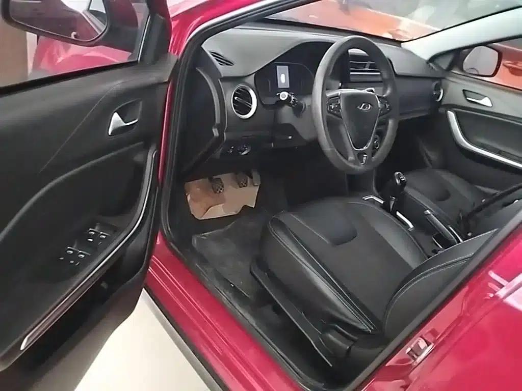 Chery Tiggo 3x 2020 Premium Edition 1.5L Manual Deluxe Version — миниатюра 16