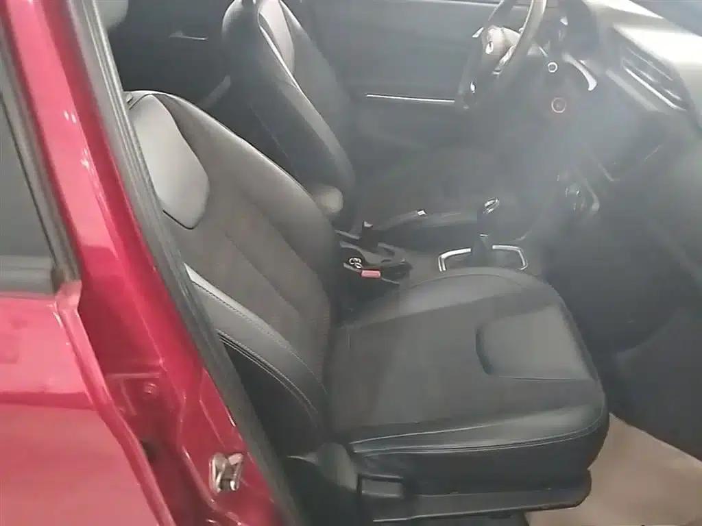 Chery Tiggo 3x 2020 Premium Edition 1.5L Manual Deluxe Version — миниатюра 25