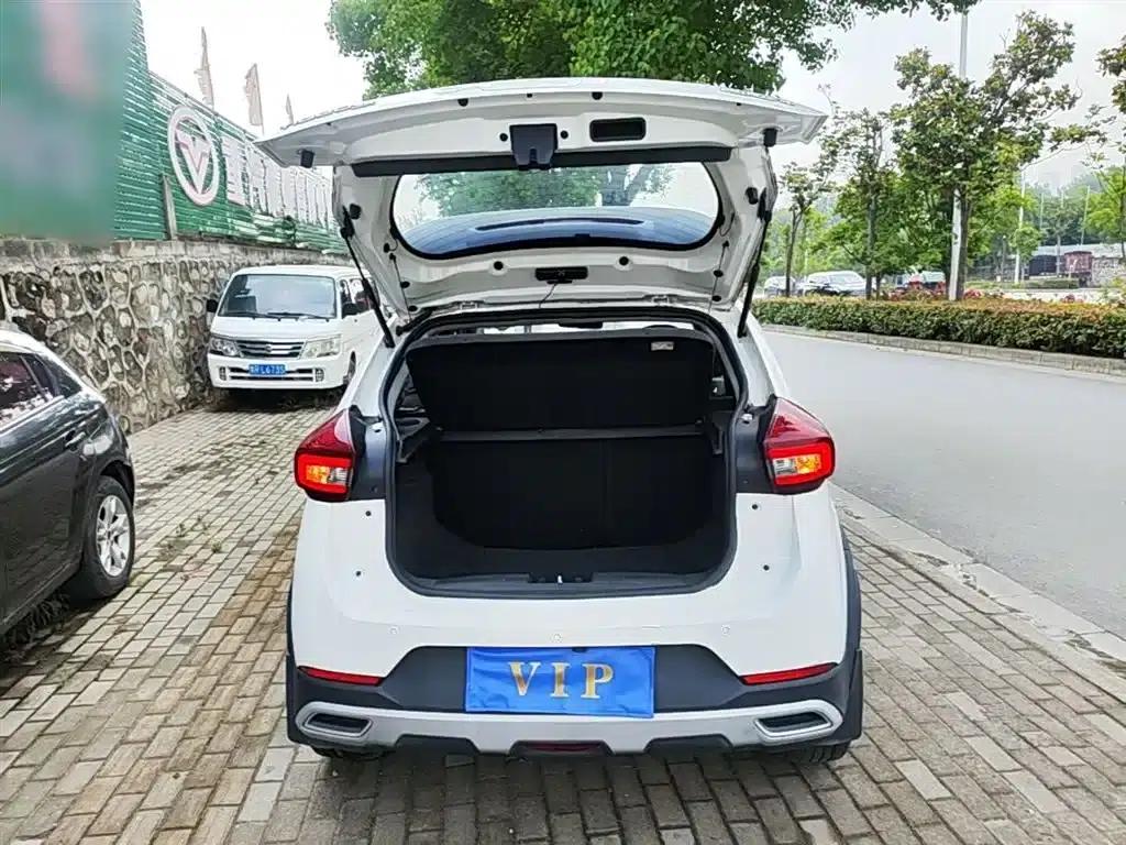 Chery Tiggo 3x 2021 PLUS 1.5L CVT Enjoyable Red Date Edition — миниатюра 19