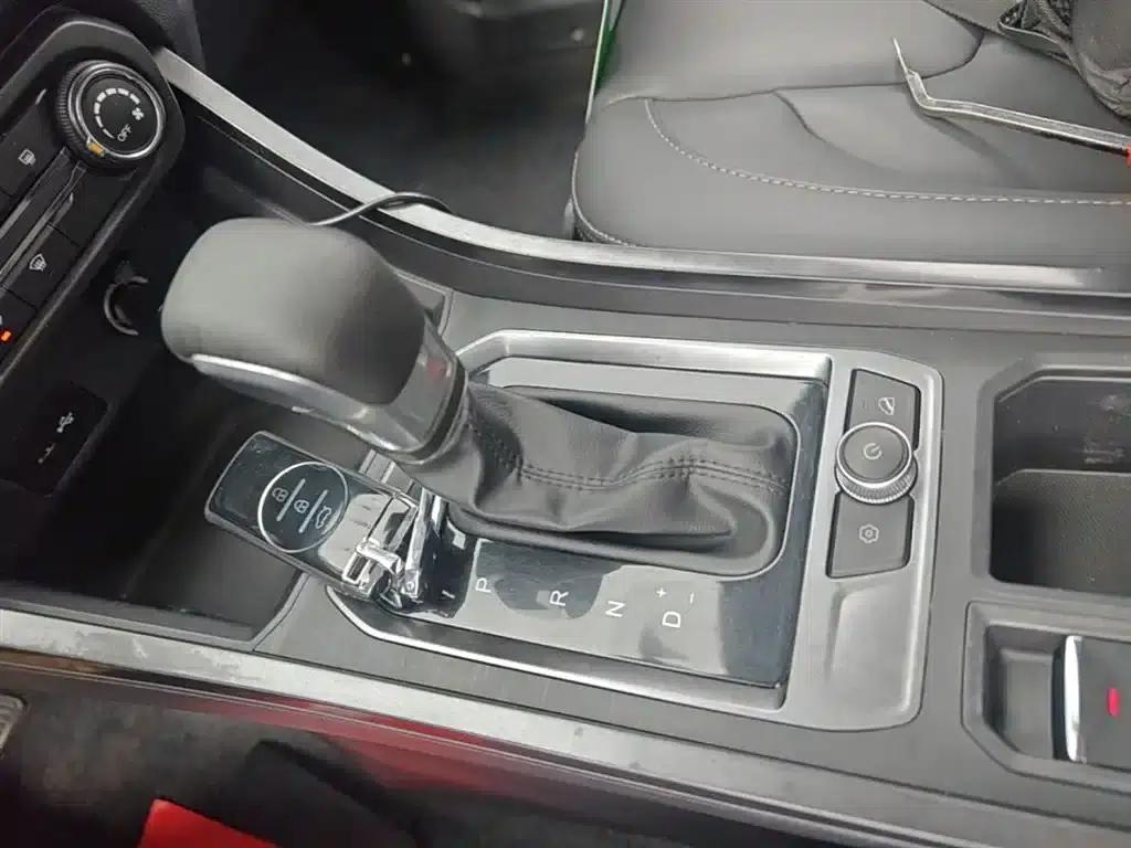 Chery Tiggo 3x 2021 PLUS 1.5L CVT Enjoyable Red Date Edition — миниатюра 14