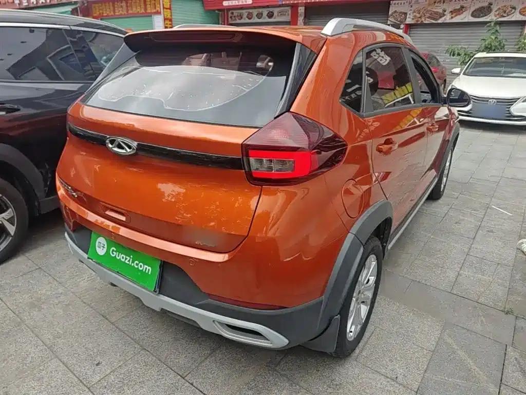 Chery Tiggo 3x 2021 PLUS 1.5L CVT Enjoyable Red Date Edition — миниатюра 7