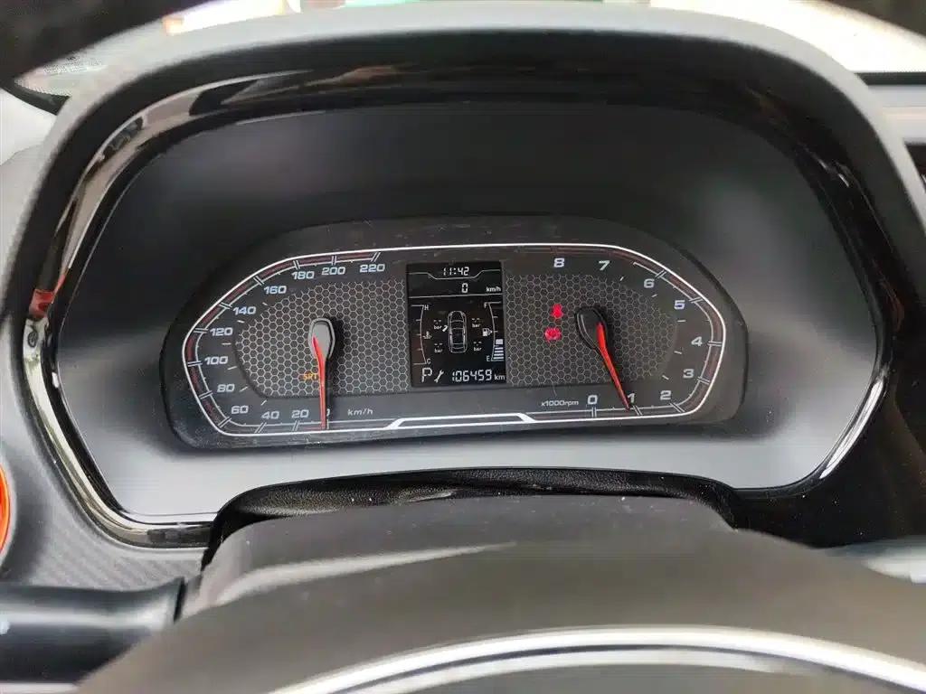 Chery Tiggo 3x 2017 1.5L Automatic Deluxe Edition — миниатюра 8