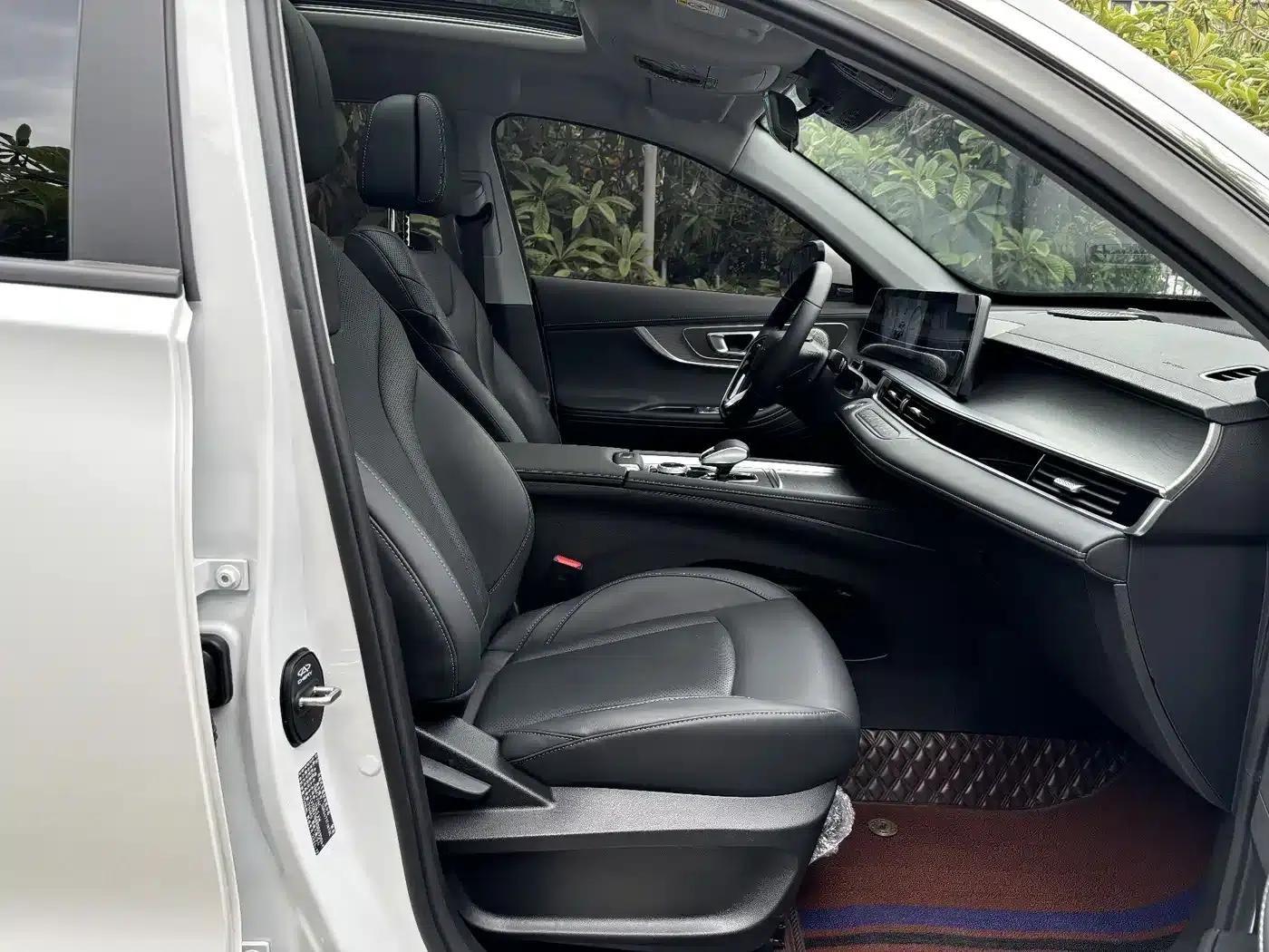 Chery Tiggo 8 PRO 2025 290T 2WD Luxury Edition — миниатюра 18