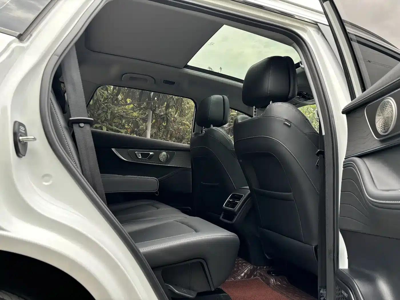 Chery Tiggo 8 PRO 2025 290T 2WD Luxury Edition — миниатюра 19