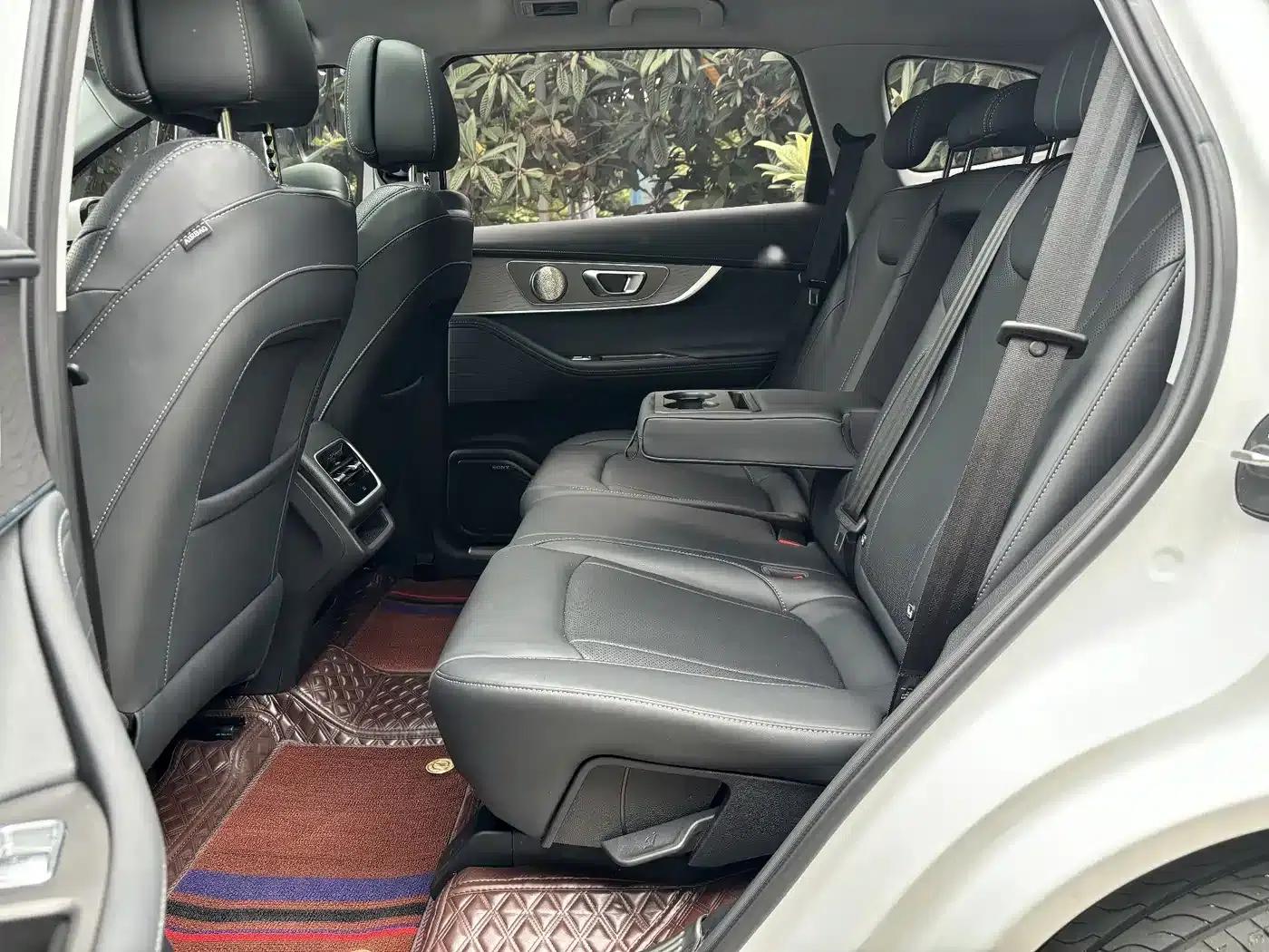 Chery Tiggo 8 PRO 2025 290T 2WD Luxury Edition — миниатюра 20