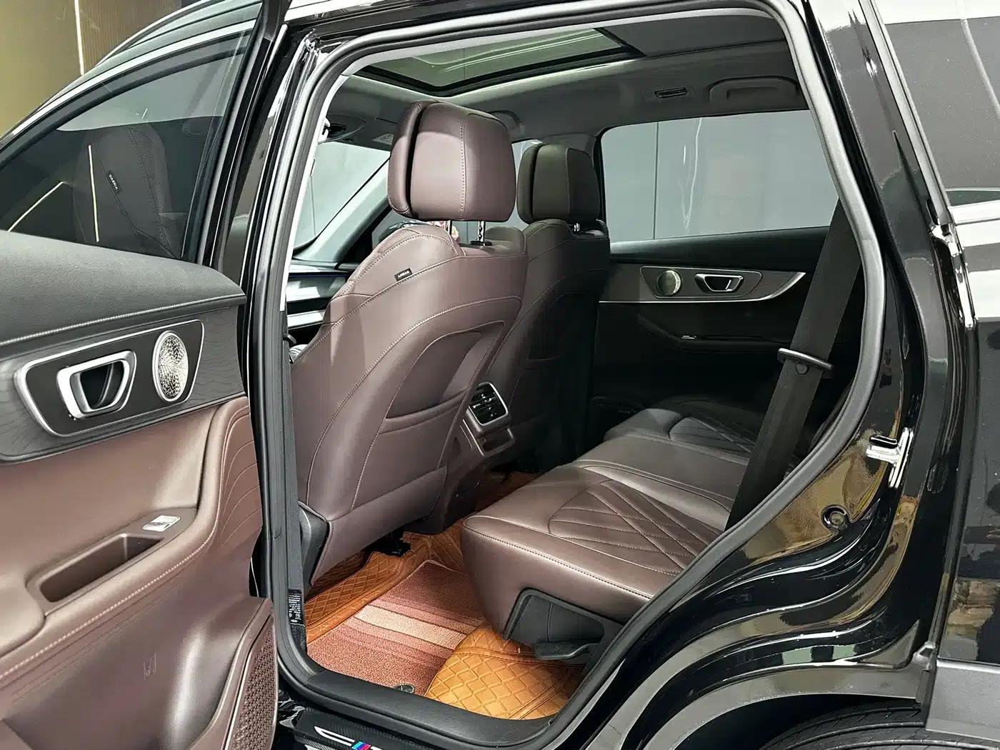 Chery Tiggo 8 PRO 2024 Champion Edition 390T 2WD Peak Edition 5-seater — миниатюра 8