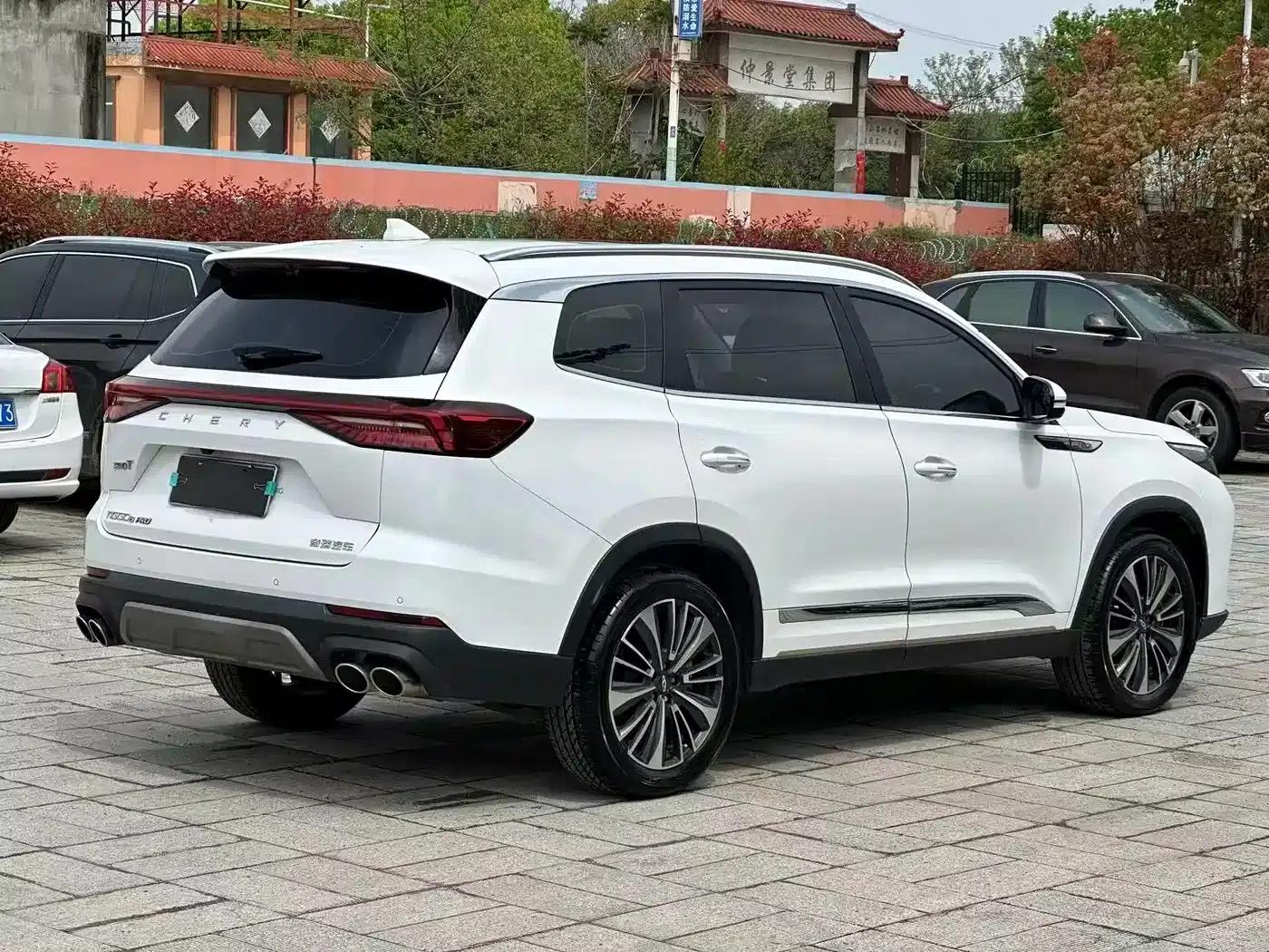 Chery Tiggo 8 PRO 2022 390T 2WD Expansive Edition 5-seater — миниатюра 5
