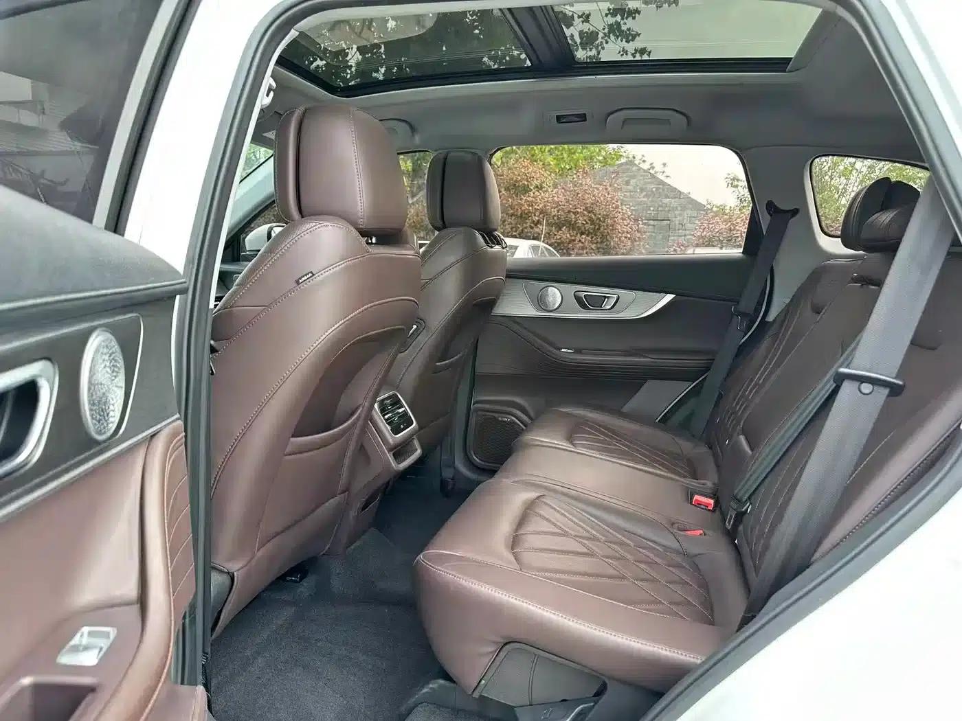 Chery Tiggo 8 PRO 2022 390T 2WD Expansive Edition 5-seater — миниатюра 9