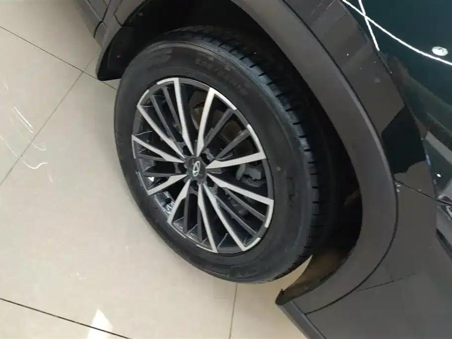 Chery Tiggo 8 PRO 2024 Champion Edition 290T 2WD Peak Edition 7-Seater — миниатюра 6