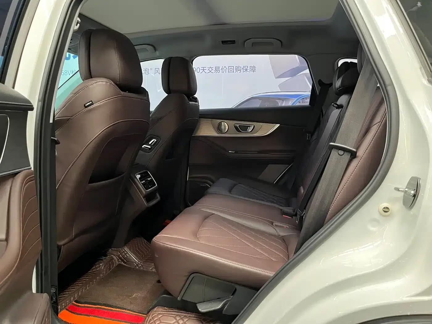 Chery Tiggo 8 PRO 2022 390T 2WD Expansive Edition 5-seater — миниатюра 12