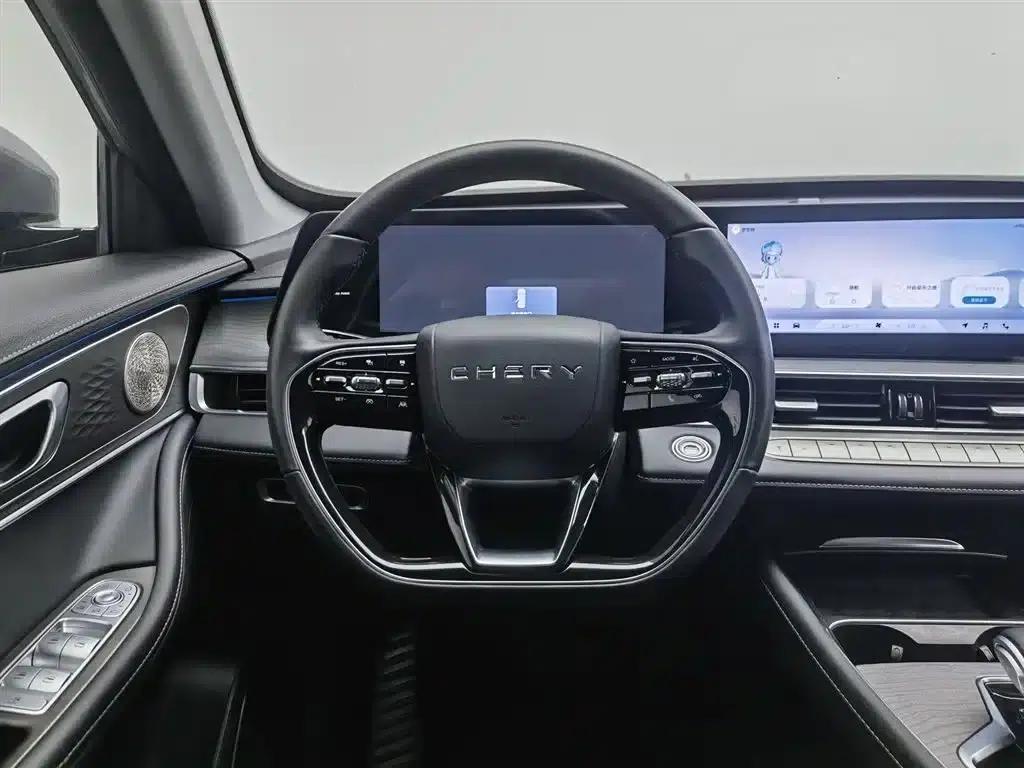 Chery Tiggo 8 PRO 2025 290T 2WD Luxury Edition — миниатюра 11