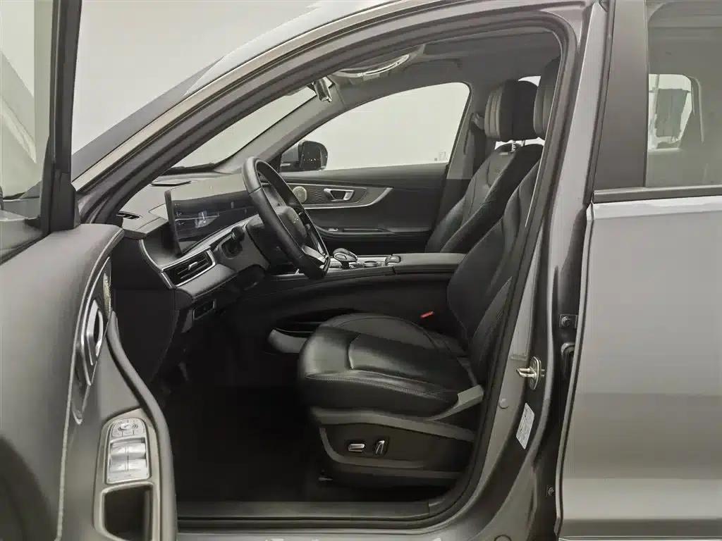 Chery Tiggo 8 PRO 2025 290T 2WD Luxury Edition — миниатюра 10