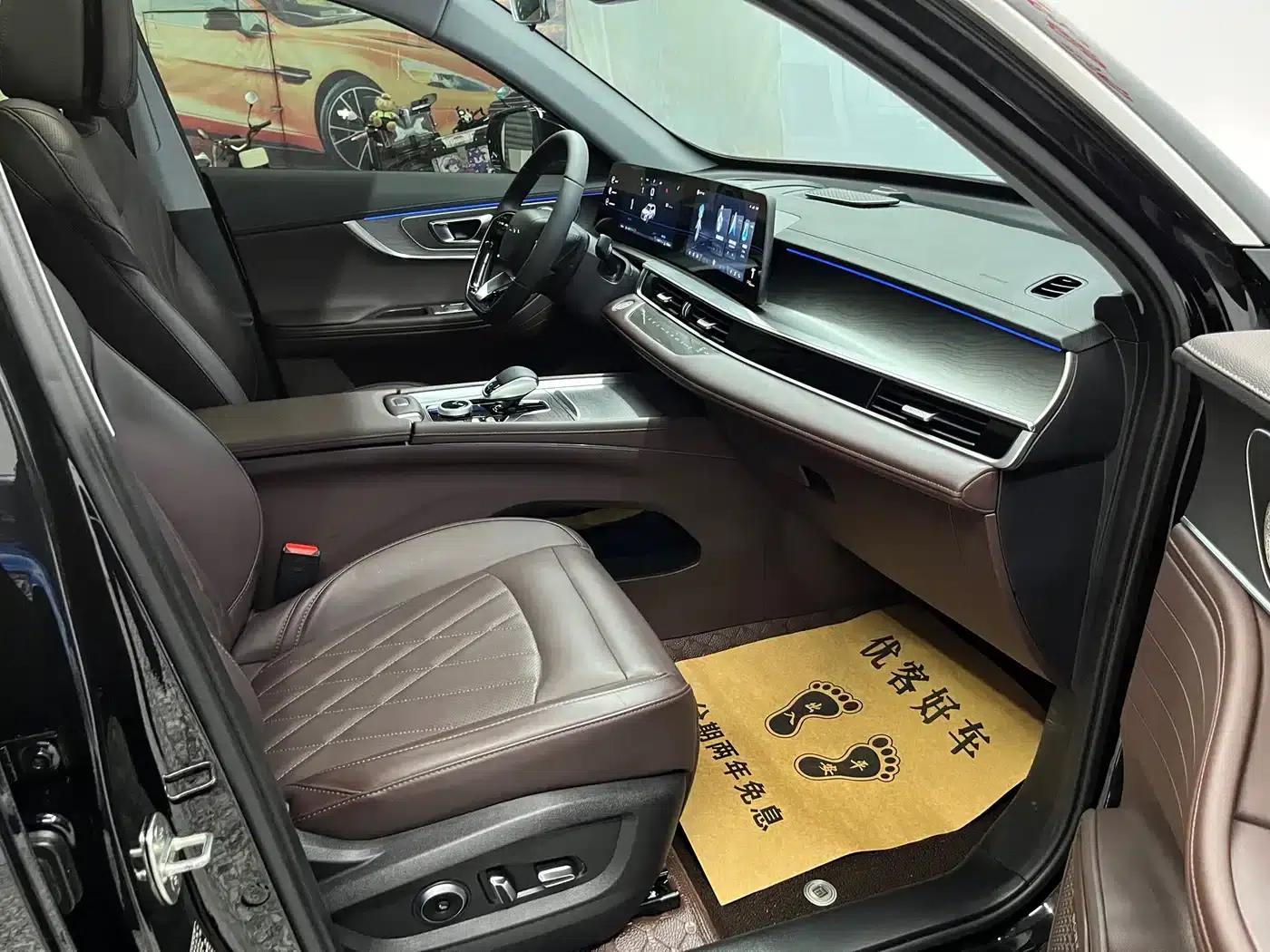 Chery Tiggo 8 PRO 2024 Champion Edition 390T 2WD Peak Edition 7-Seater — миниатюра 11