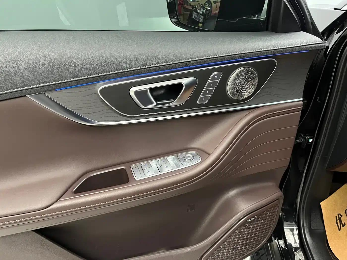 Chery Tiggo 8 PRO 2024 Champion Edition 390T 2WD Peak Edition 7-Seater — миниатюра 6