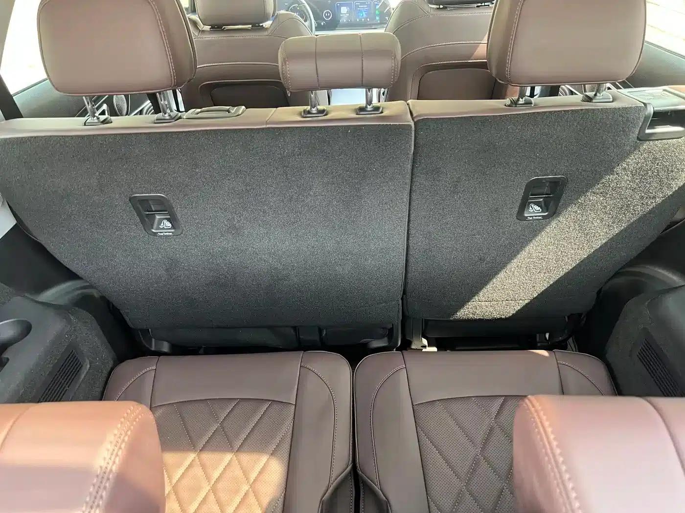 Chery Tiggo 8 PRO 2022 390T 2WD Expansive Edition 7-Seater — миниатюра 16