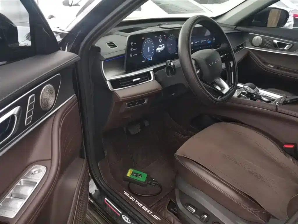 Chery Tiggo 8 PRO 2024 Champion Edition 290T 2WD Peak Edition 5-seater — миниатюра 16