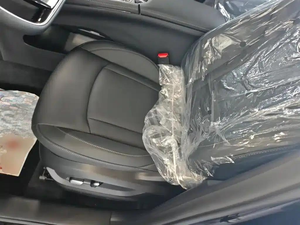 Chery Tiggo 8 PRO 2025 290T 2WD Luxury Edition — миниатюра 15