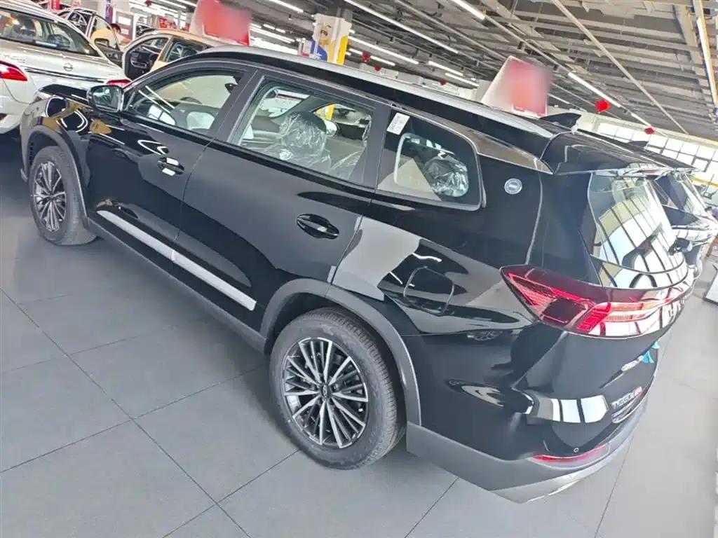 Chery Tiggo 8 PRO 2025 290T 2WD Luxury Edition — миниатюра 5