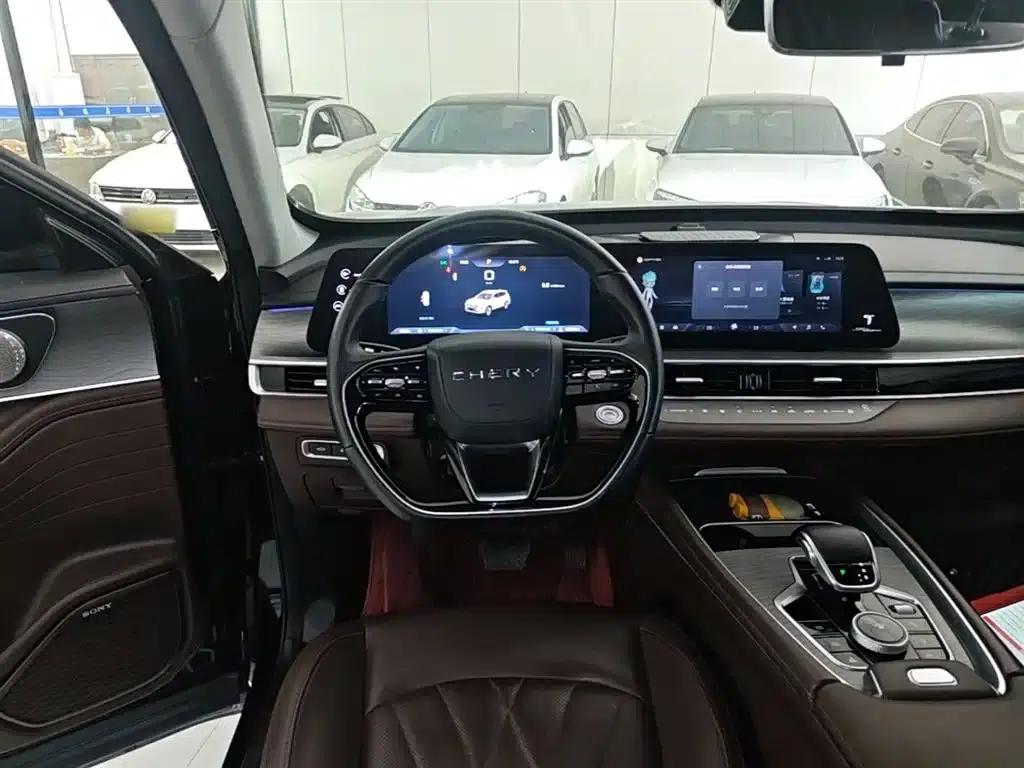 Chery Tiggo 8 PRO 2024 Champion Edition 290T 2WD Peak Edition 5-seater — миниатюра 11