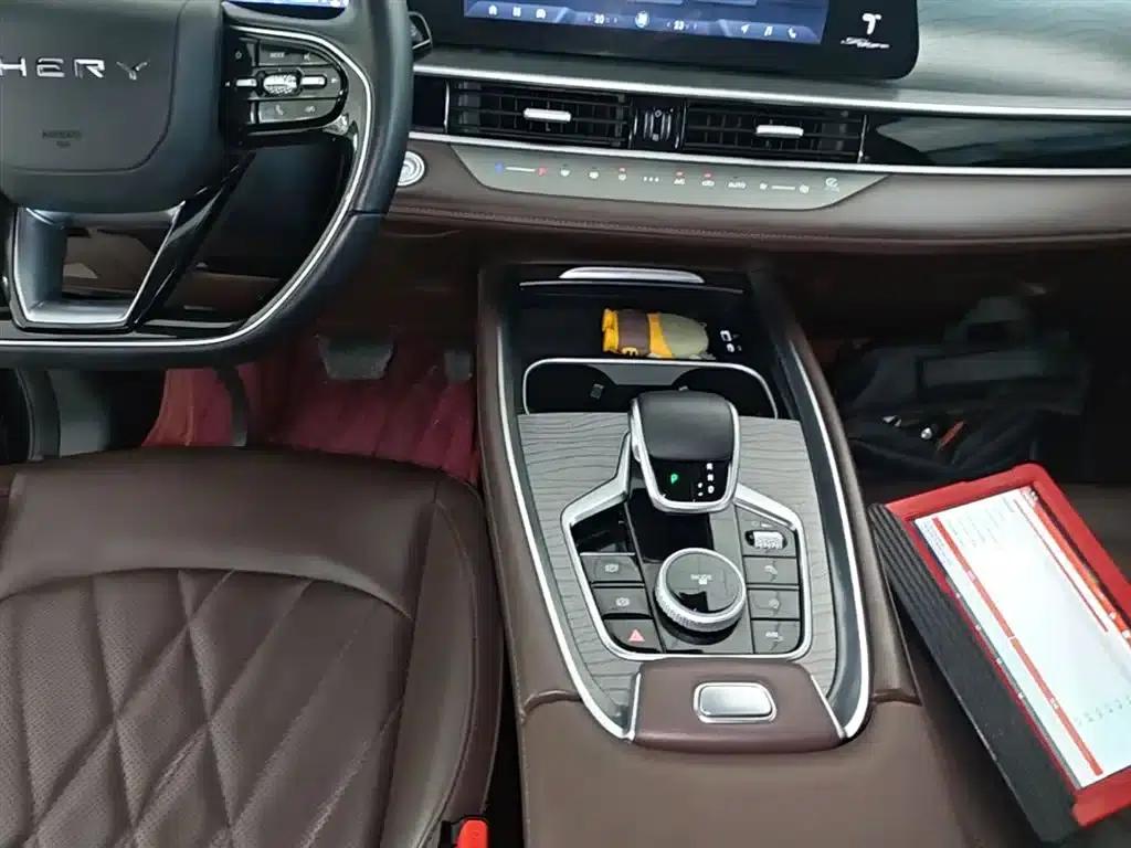 Chery Tiggo 8 PRO 2024 Champion Edition 290T 2WD Peak Edition 5-seater — миниатюра 14