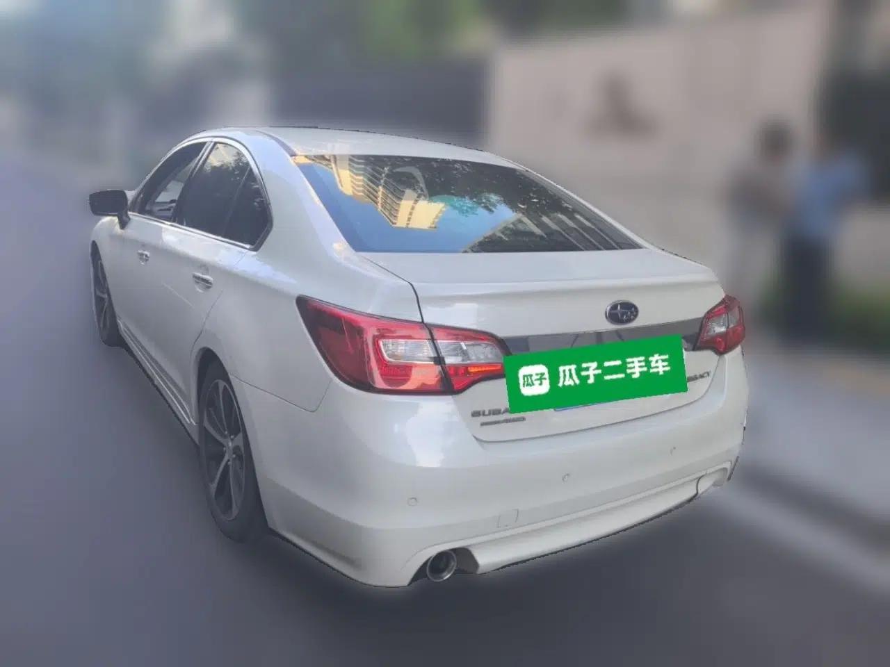 Subaru Legacy 2016 2.5i All-Wheel-Drive Glory Edition — миниатюра 4
