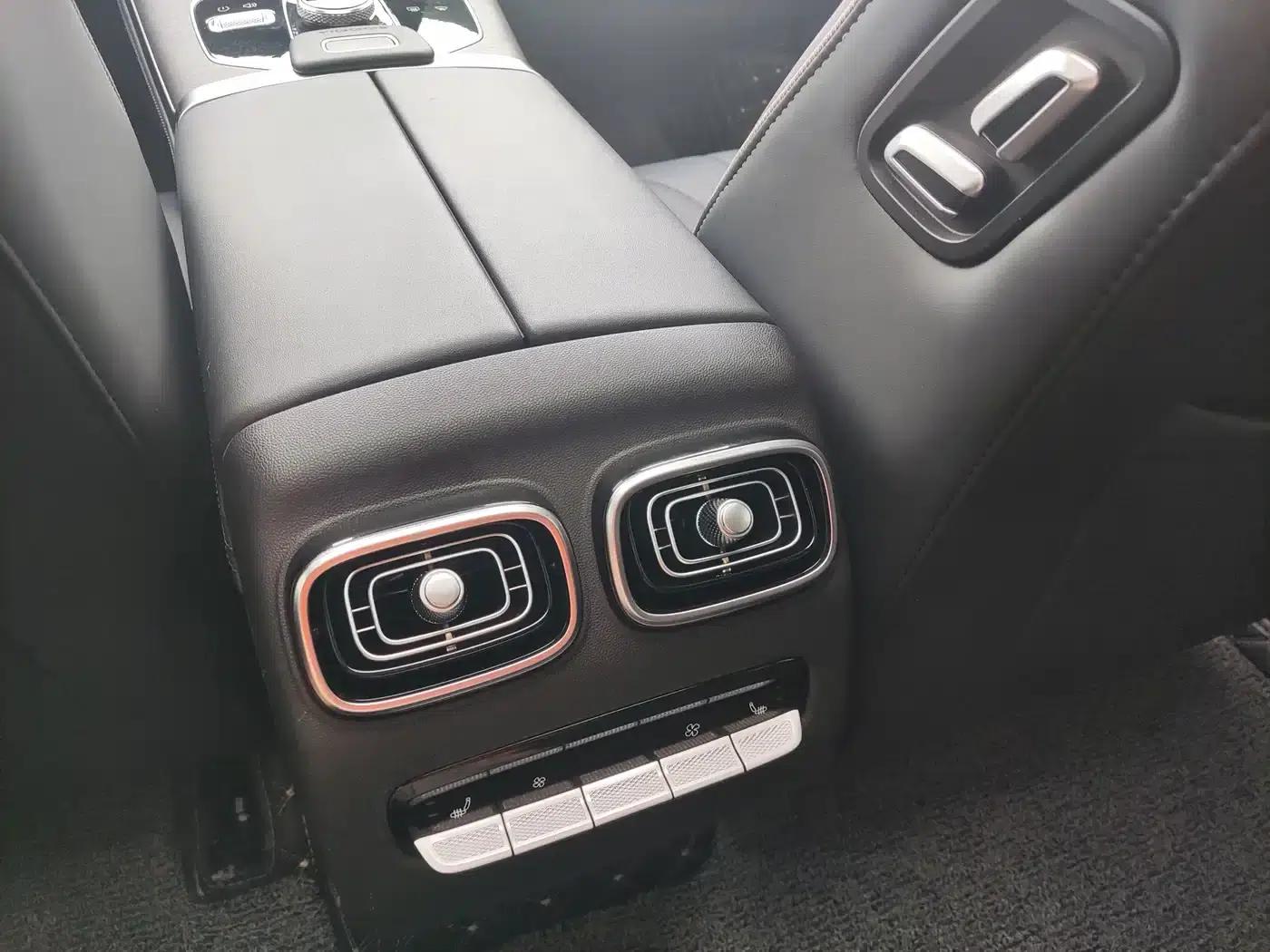 Chery Tiggo 9 2023 2.0T Dual-Clutch Two-Wheel Drive Luxury Edition 7-Seater — миниатюра 11