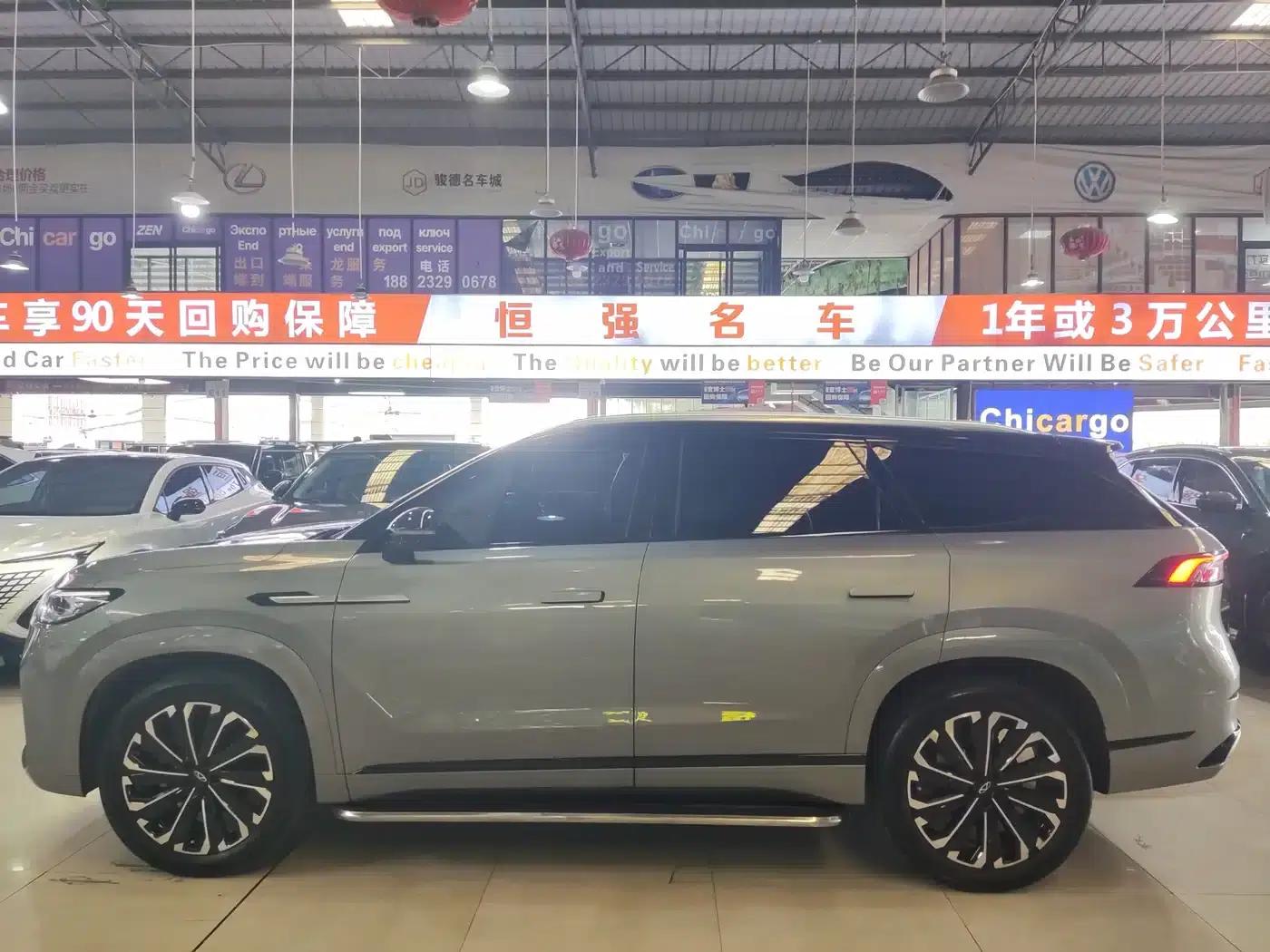 Chery Tiggo 9 2023 2.0T Dual-Clutch Two-Wheel Drive Luxury Edition 7-Seater — миниатюра 3