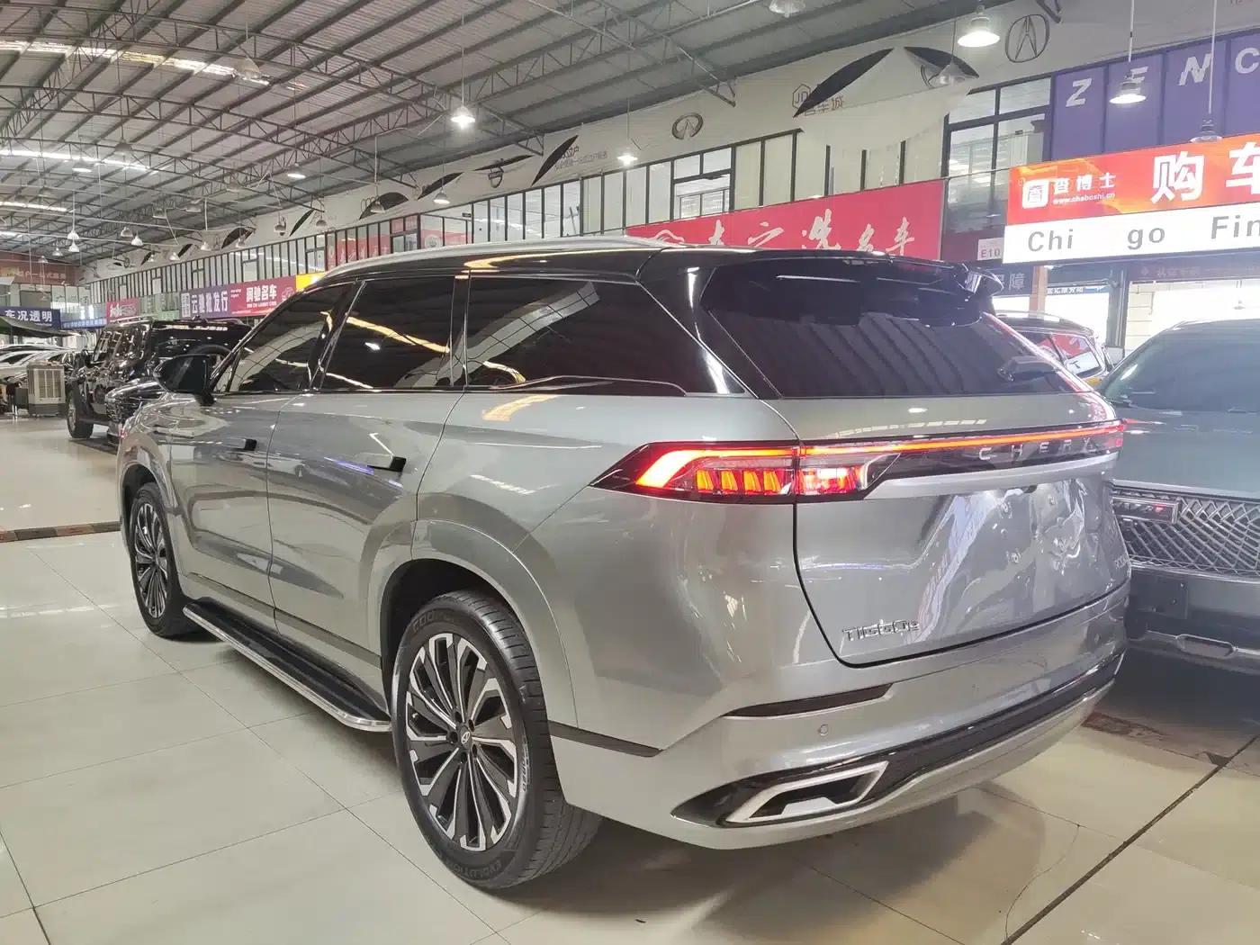 Chery Tiggo 9 2023 2.0T Dual-Clutch Two-Wheel Drive Luxury Edition 7-Seater — миниатюра 5