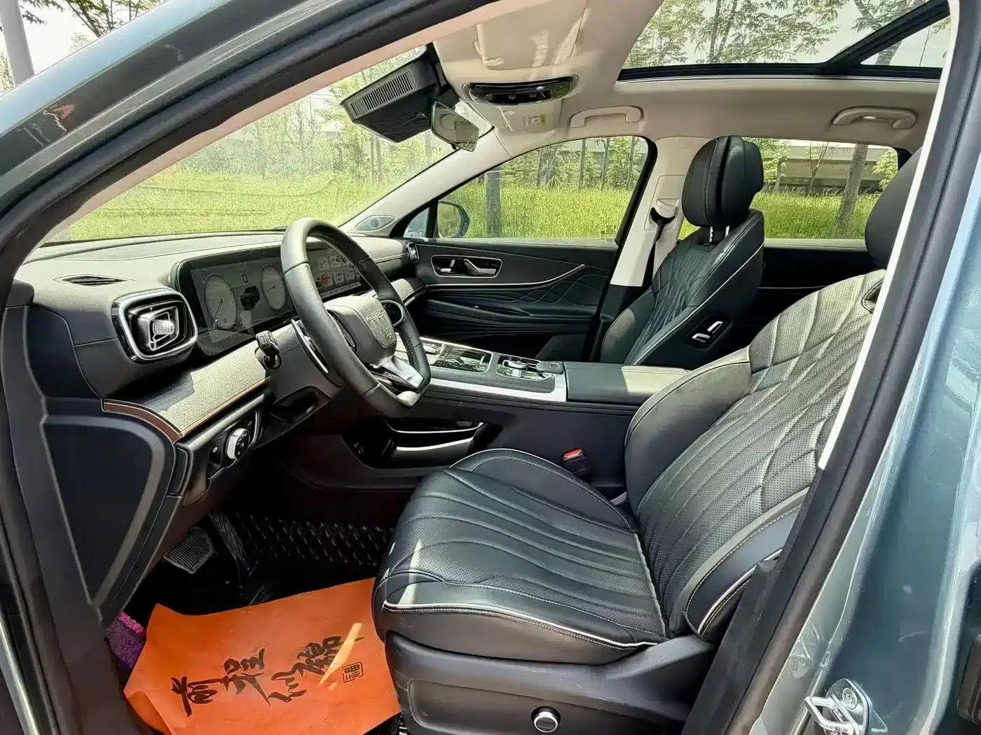 Chery Tiggo 9 2023 2.0T Dual-Clutch Two-Wheel Drive Premium Edition 5-Seater — миниатюра 3