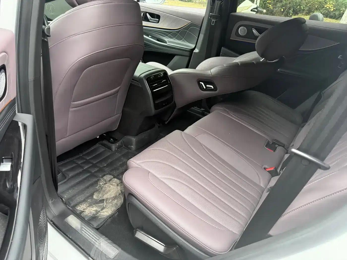 Chery Tiggo 9 2025 2.0T Automatic 2WD Premium Edition 5-seater — миниатюра 8