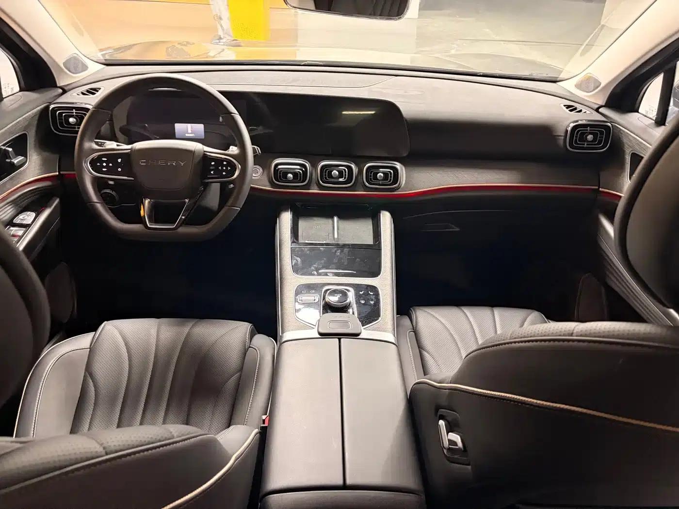Chery Tiggo 9 2023 2.0T Dual-Clutch Two-Wheel Drive Luxury Edition 7-Seater — миниатюра 7