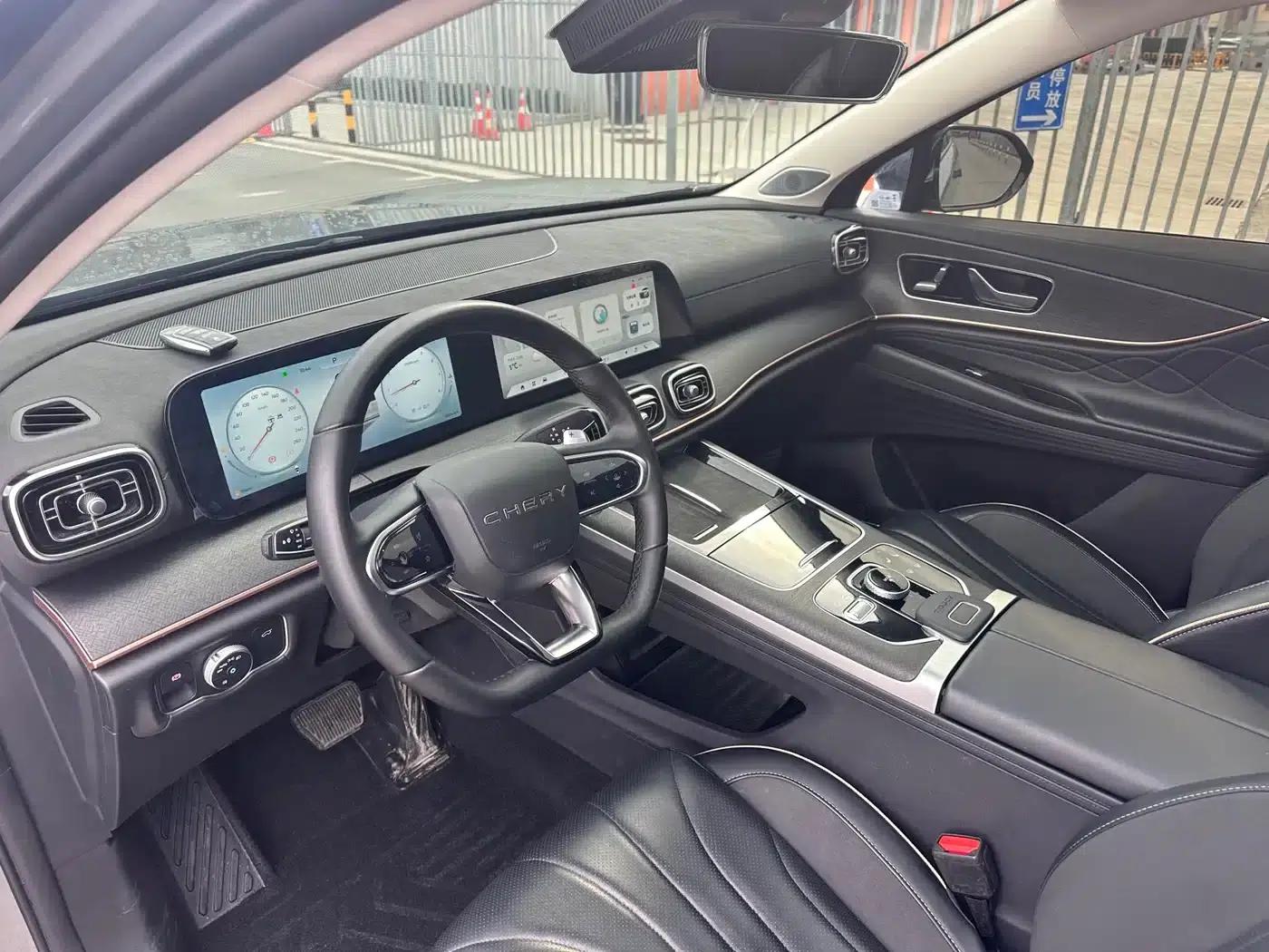 Chery Tiggo 9 2023 Facelift 2.0T Dual-Clutch Two-Wheel Drive Luxury 5-Seater — миниатюра 5