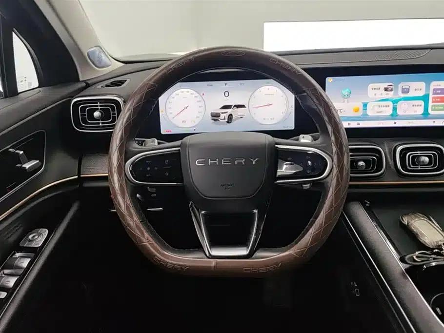Chery Tiggo 9 2023 2.0T Automatic 2WD Luxury Edition 5-seater — миниатюра 15