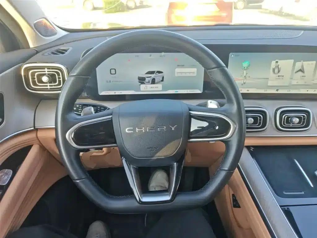 Chery Tiggo 9 2023 2.0T Automatic 4WD Premium Edition 5-seater — миниатюра 11