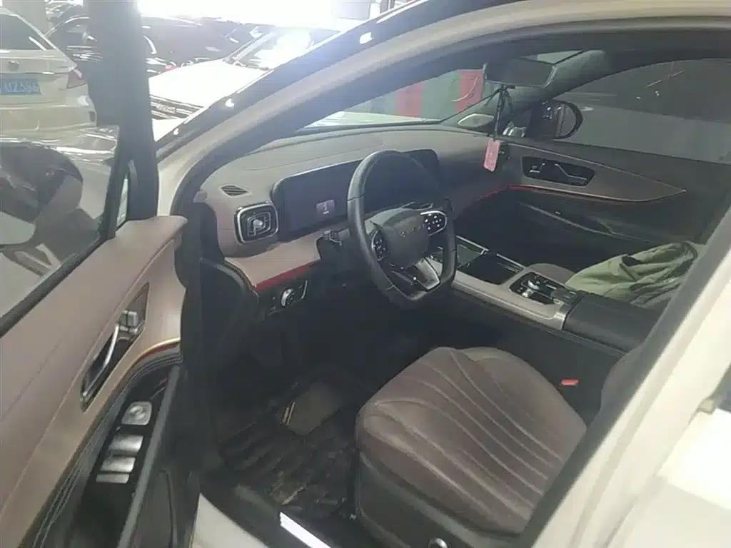 Chery Tiggo 9 2025 2.0T Automatic 2WD Premium Edition 5-seater — миниатюра 16