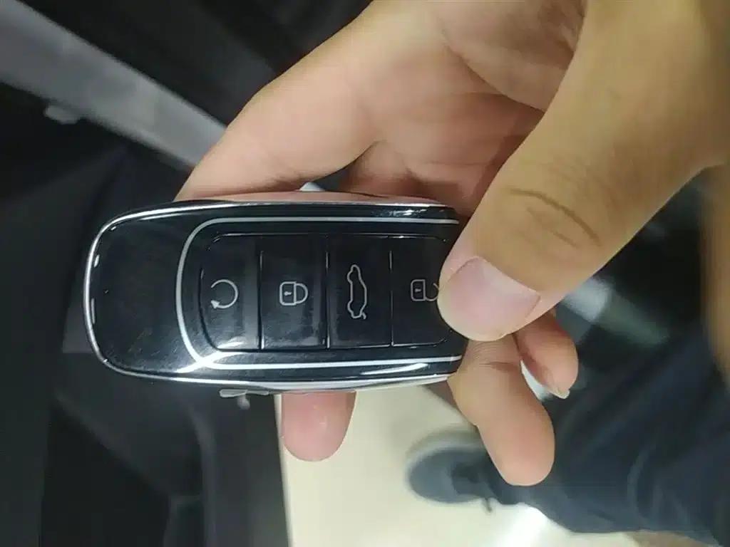 Chery Tiggo 9 2025 2.0T Automatic 2WD Premium Edition 5-seater — миниатюра 9