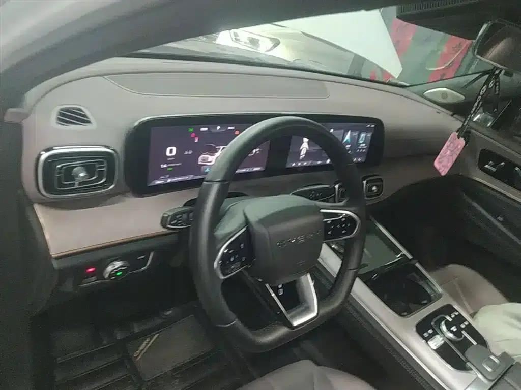 Chery Tiggo 9 2025 2.0T Automatic 2WD Premium Edition 5-seater — миниатюра 10