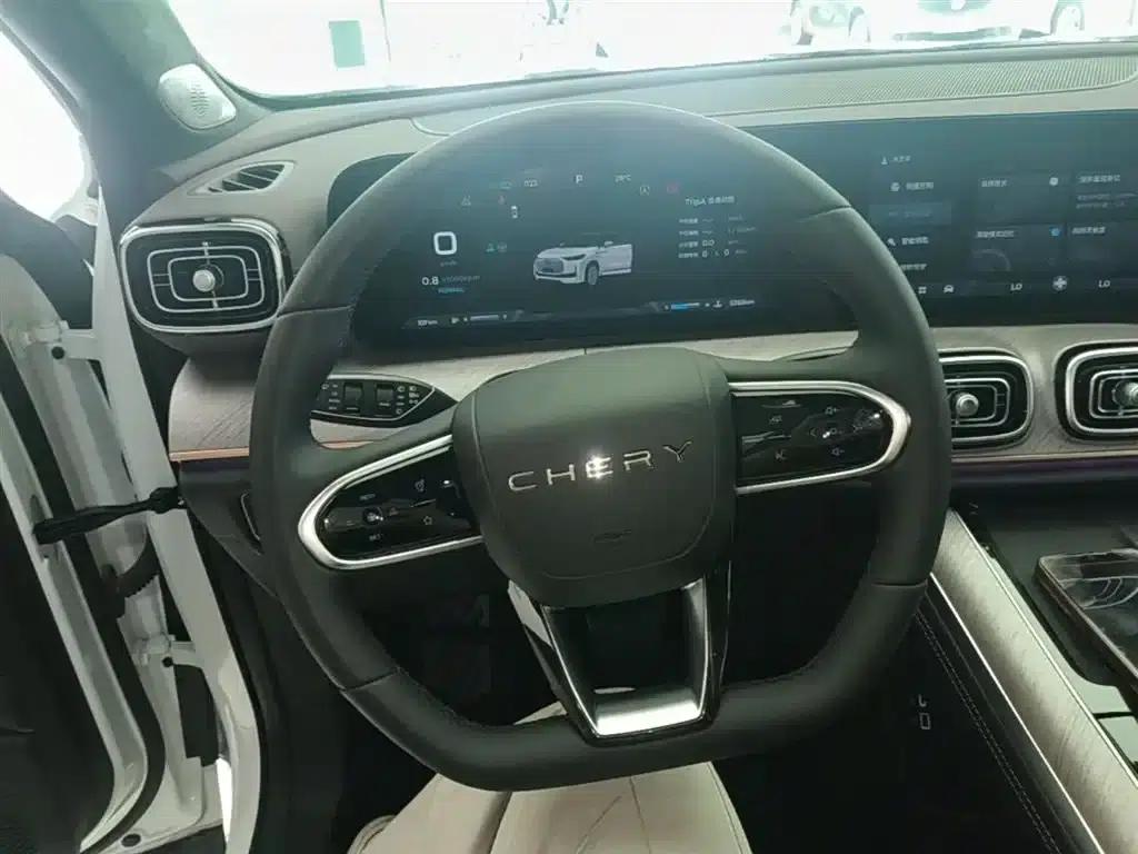Chery Tiggo 9 2025 2.0T Automatic 2WD Premium Edition 5-seater — миниатюра 11