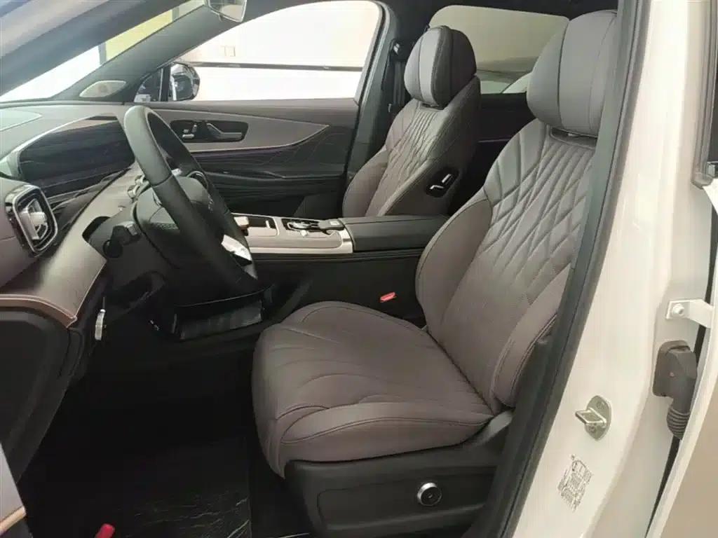 Chery Tiggo 9 2025 2.0T Automatic 2WD Premium Edition 5-seater — миниатюра 15