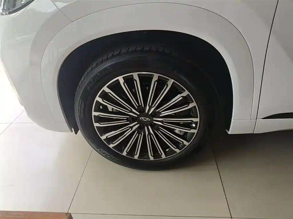 Chery Tiggo 9 2025 2.0T Automatic 2WD Premium Edition 5-seater — миниатюра 23