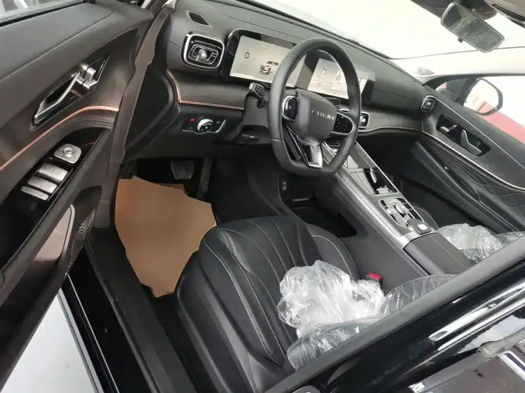 Chery Tiggo 9 2025 2.0T Dual-Clutch Two-Wheel Drive Comfort Edition 5-Seater — миниатюра 16