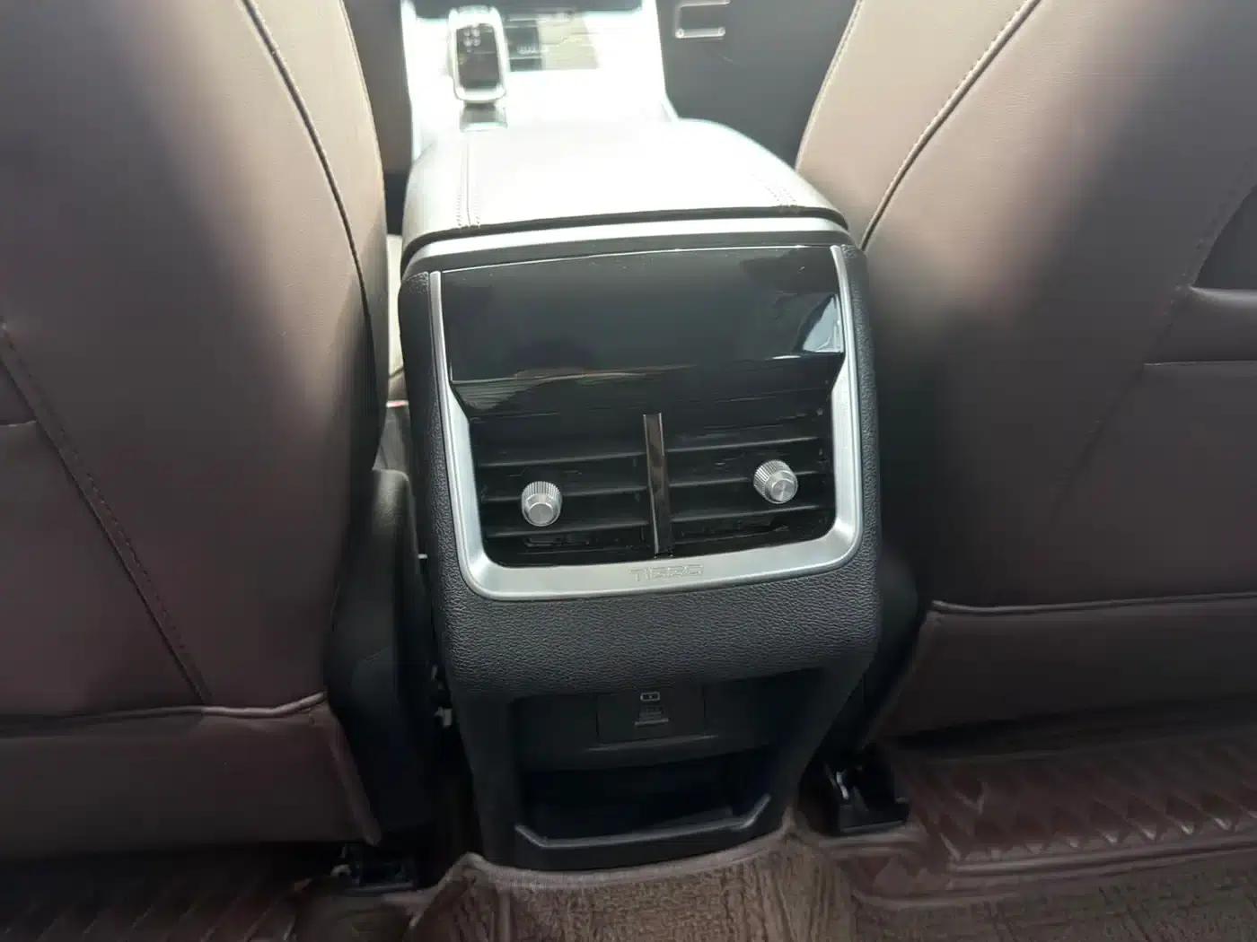 Chery Tiggo 7 2024 1.5T CVT Luxury Edition — миниатюра 14