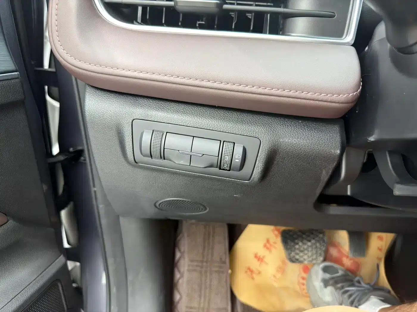 Chery Tiggo 7 2024 1.5T CVT Luxury Edition — миниатюра 9