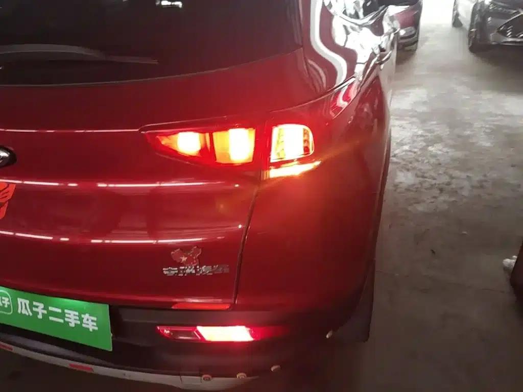 Chery Tiggo 7 2016 1.5T Manual Premium Edition — миниатюра 8