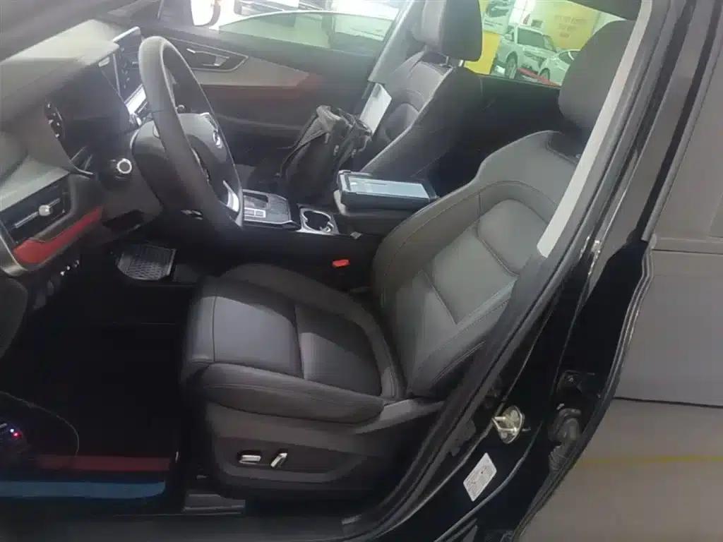 Chery Tiggo 7 2022 Super Edition 1.5T CVT Super Warrior — миниатюра 15