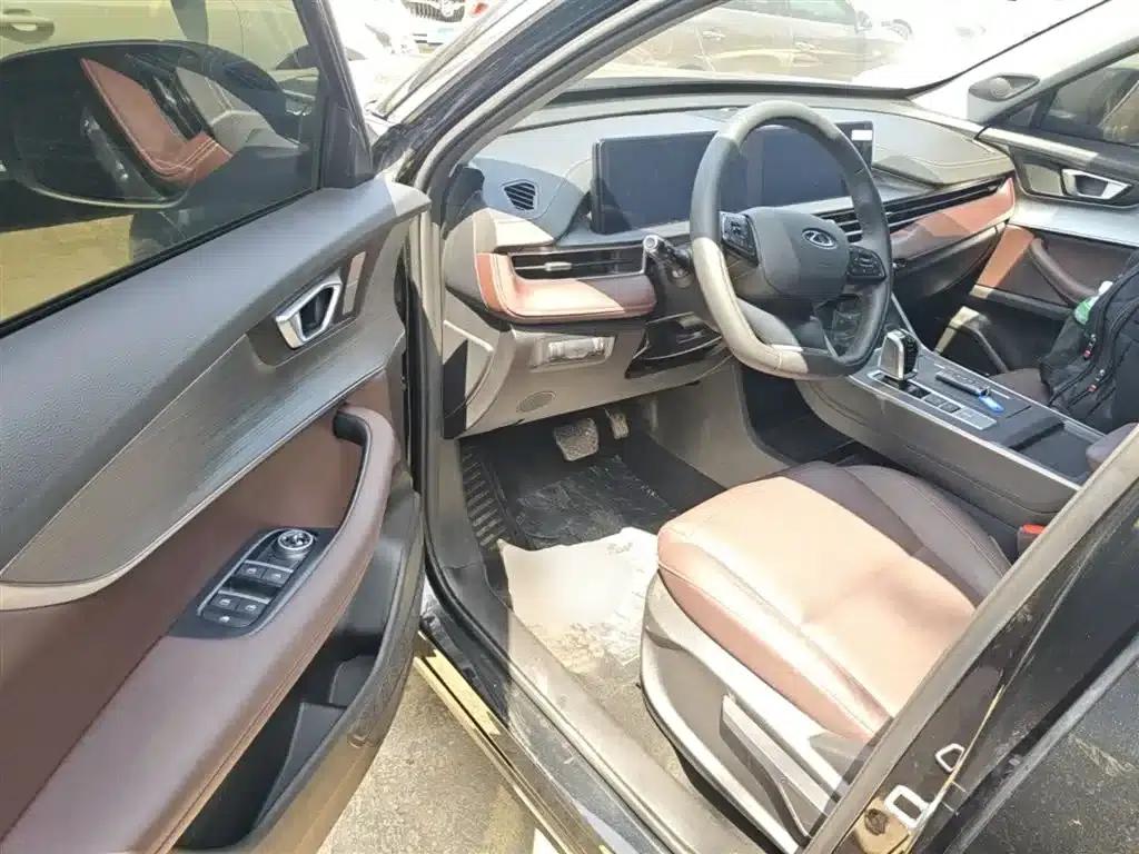 Chery Tiggo 7 2025 Excellence Edition 1.5T CVT Luxury Edition — миниатюра 15
