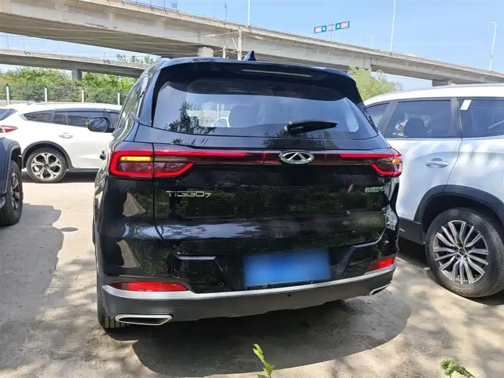Chery Tiggo 7 2025 Excellence Edition 1.5T CVT Luxury Edition — миниатюра 6