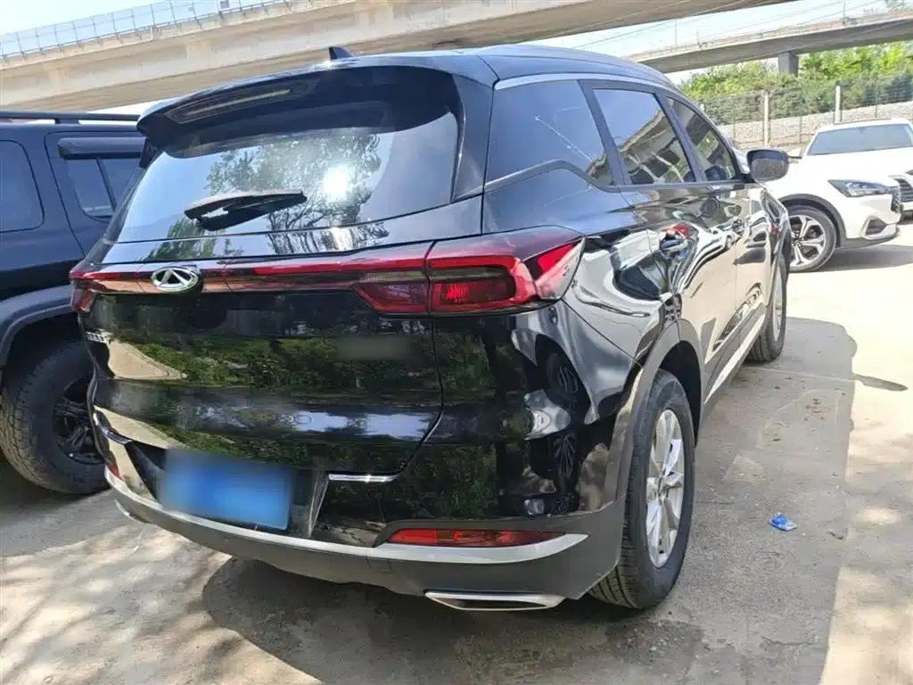 Chery Tiggo 7 2025 Excellence Edition 1.5T CVT Luxury Edition — миниатюра 7